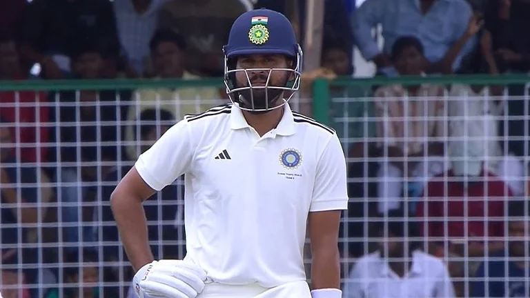 India C captain Shreyas Iyer in Duleep Trophy. - Photo: X | CricCrazyJohns